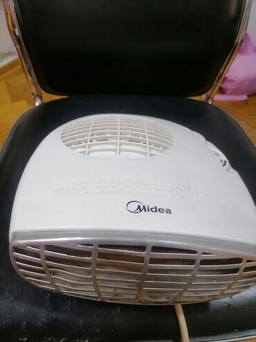 Kaloriferi: Grejalica duvaljka MIDEA 2000W dobra. Mirjevo — 4