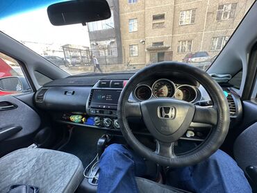 Honda: Honda Fit: 2002 г., 1.5 л, Автомат, Бензин, Хэтчбэк — 7