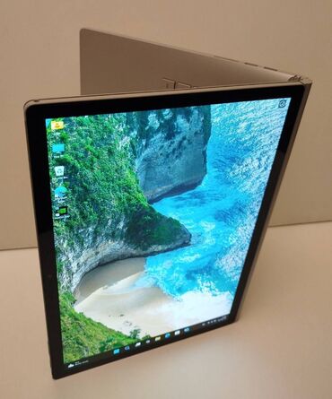 Digər noutbuklar və netbuklar: Microsoft Surface Book 2; i7; 16GB RAM; 512GB SSD Prosessor: Intel® — 4