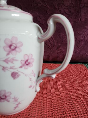 Čajnici: Bokal nov iz 1873--1918godina. Pirkenhammer Cehoslovacka. Bokal na lalafo.rs — 10 Čajnici: Bokal nov iz 1873--1918godina. Pirkenhammer Cehoslovacka. Bokal — 10