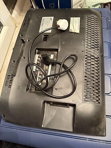 type c: Телевизор Samsung LE22B450C4W (27 дюйм) Пульт есть Ширина - 56см — 2