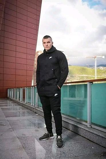 Muska komplet trenerka. 
Cena 3900 dinara
 M L XL XXL
💋