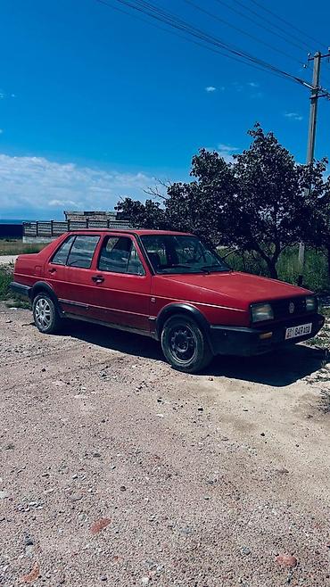 Volkswagen Jetta: 1986 г., Седан — 3