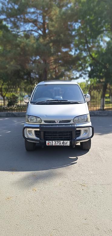 титана диски: Mitsubishi Delica: 1997 г., 2.4 л, Автомат, Бензин, Минивэн — 3