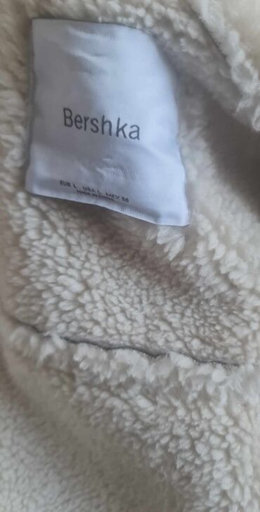 zute jakne: Bershka, L (EU 40), Single-colored, With lining