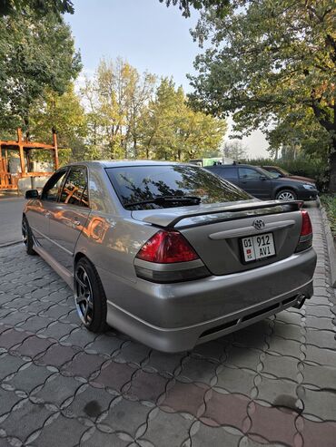 домкрат на тойота: Toyota Mark II (X110), седан, правый руль Основные особенности: -