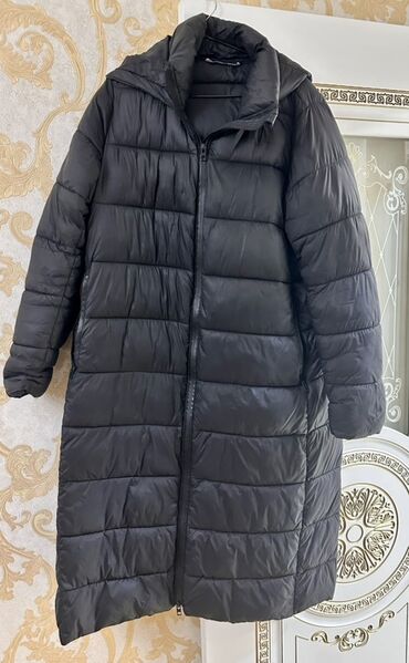 qarin piylerini eritmek üçün idman: Qara rəngli qadın qış üst geyimləri dəsti 1) Uzun şişmə palto - Rəng