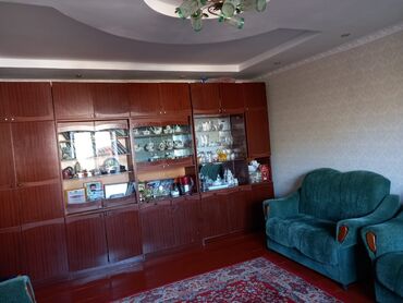 купить металлический шкаф для одежды бу: Зал үчүн гарнитур, Шкаф, Жыгач, түсү - Күрөң