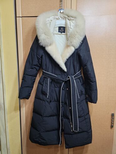 стильная верхняя одежда больших размеров: Стеганое женское зимнее пальто BASIC EDITIONS (размер S, RU 46). -