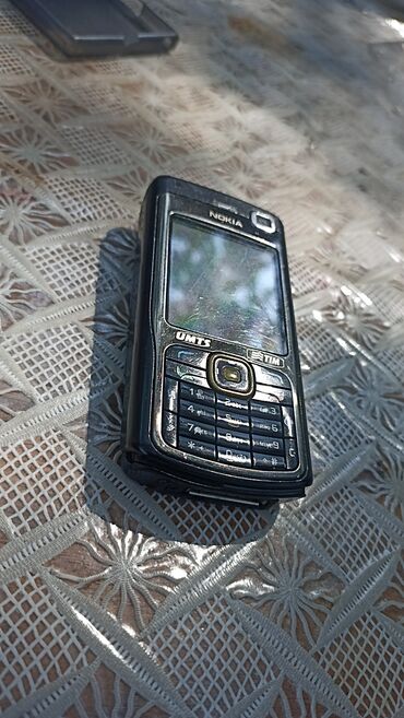 телефон fly громкий: Nokia N70, rəng - Qara, Düyməli