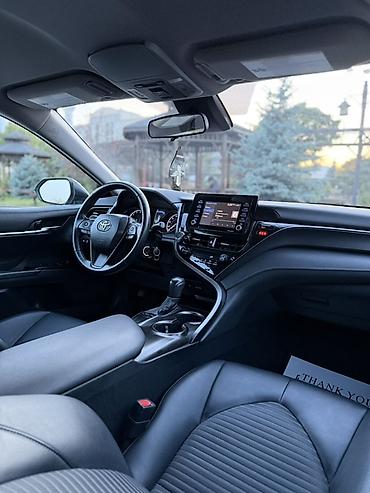 Toyota: Toyota Camry: 2021 г., 2.5 л, Автомат, Бензин, Седан — 5