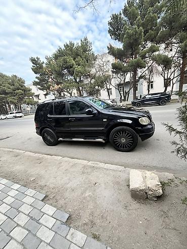 Mercedes-Benz: Mercedes-Benz ML 320: 3.2 l | 2000 il Ofrouder/SUV — 9