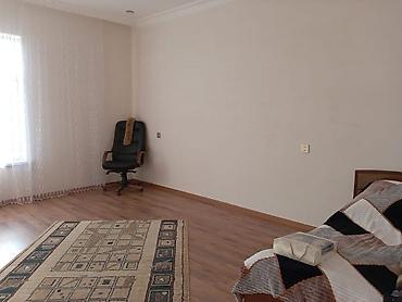 xosbulaqda ev satilir: 4 otaqlı, 200 kv. m, Yeni təmirli — 10