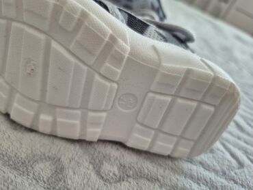 Sandale: Dečje sandale/patike za bebe – siva/bela kombinacija Veličina 21-22 - — 4