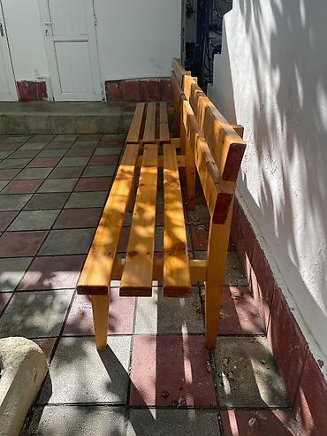 oturan stullar: Taxta bağ skamyası qiymet 80manat razilasma yolu ile her 2si - — 3