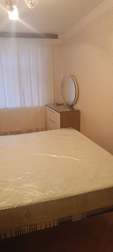 Uzunmüddətli kirayə mənzillər: Genclik metrosunun üsdündə, metroynan 1 dəyqəlik məsafədə 5 — 4