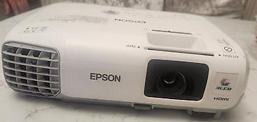 Epson 3LCD proyektor – CB-X30 modeli Xüsusiyyətlər: - 3LCD görüntü