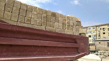 misar dasi: Kubi̇k daş ( mi̇şar daşi ) standart eyni ölcüdə (39sm×19sm×16sm) orta — 4