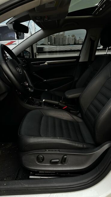Volkswagen: Volkswagen Passat: 2018 г., 2 л, Автомат, Бензин, Седан — 10