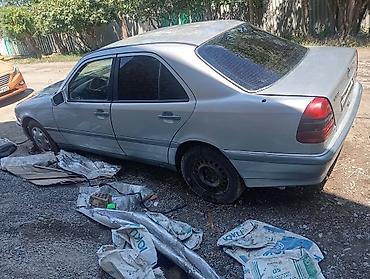 Транспорт: Mercedes-Benz C-Class: 1994 г., Седан — 8