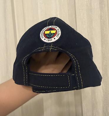 fenerbahce: Fenerbahçe uşaq papağı - Rəng: tünd lacivərt, sarı tikiş detalları - — 1