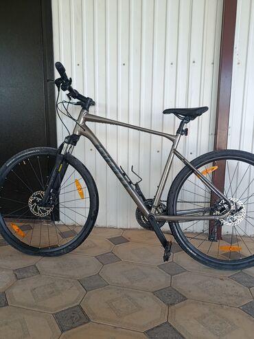 замок для велосипед: Горно/городской велосипед giant roam2 на 28"колесах (ПОКУПАЛАСЬ ЗА