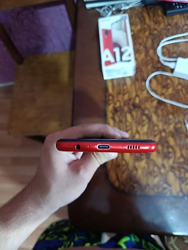 samsung a 12 kabro: Samsung Galaxy A12, 64 GB, rəng - Qırmızı, Sensor — 4