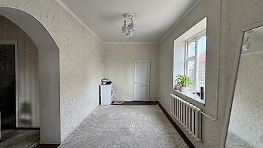 Продажа коттеджей и домов: 🏡 Срочно продаётся 2-этажный дом в Ак-Ордо 1 с бизнесом по первой — 8