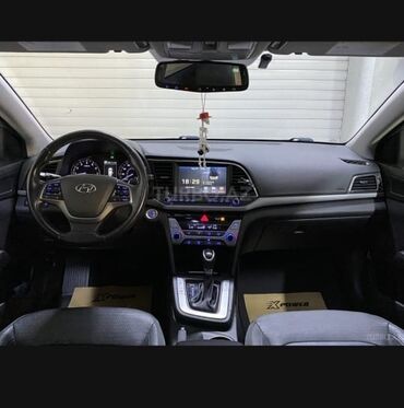 Hyundai: Hyundai Elantra: 2 l | 2017 il Sedan — 10