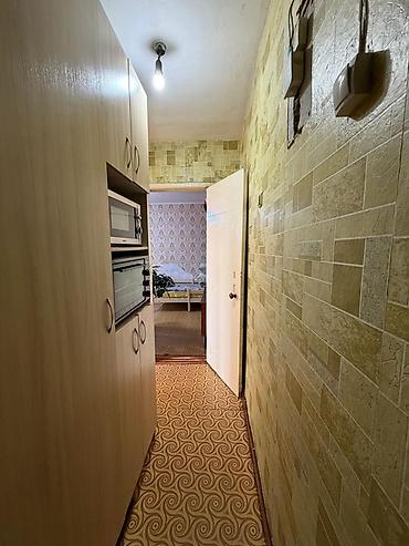 2 ком квартира ош: 2 комнаты, 38 м², 2 этаж — 8