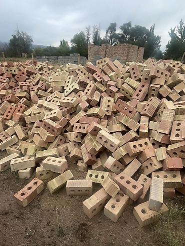 Строительный кирпич: Кирпич силикатный пустотелый (трёхщелевой), смешанной расцветки - — 6