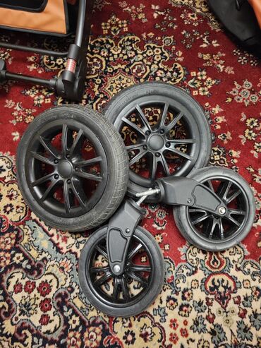 Araba-beşiklər: Çıxarıla bilən beşikli araba, İşlənmiş, Cins: Oğlan, Yaş: 24-30 ay, Ünvandan götürmə -da lalafo.az — 10 Araba-beşiklər: Çıxarıla bilən beşikli araba, İşlənmiş, Cins: Oğlan, Yaş: 24-30 ay, Ünvandan götürmə — 10