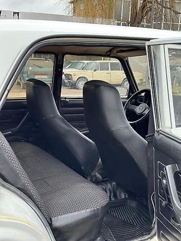2107 faralar: VAZ 2107 sedan – ağ rəng, 4 qapı, arxa ötürücülü klassik model — 5