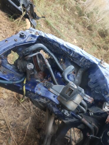 Toyota: Toyota Corolla: 1998 г., 1.3 л, Механика, Бензин, Седан — 2