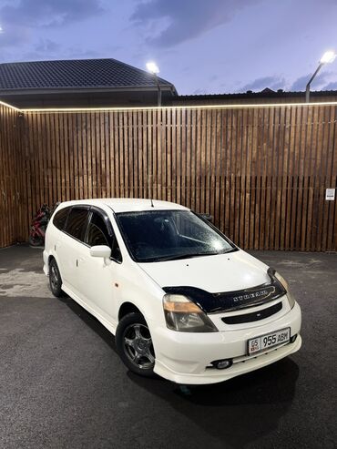 как можно купить машину в рассрочку: Honda Stream: 2002 г., 1.7 л, Автомат, Бензин, Минивэн
