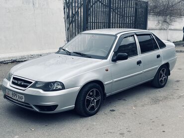 Daewoo: Daewoo Nexia: 2011 г., 1.5 л, Механика, Бензин