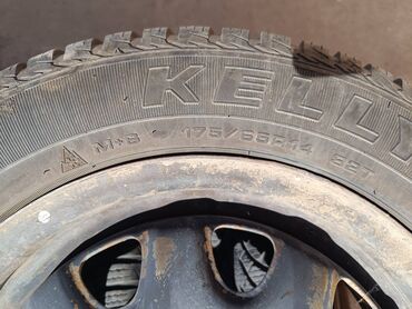 Gume i felne: Celicne felne sa gumama Opel 14 raspon rupa 4X100mm, centralna rupa — 2