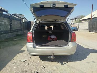 255 50 18: Toyota Avensis: 2004 г., 2 л, Механика, Бензин, Универсал — 5
