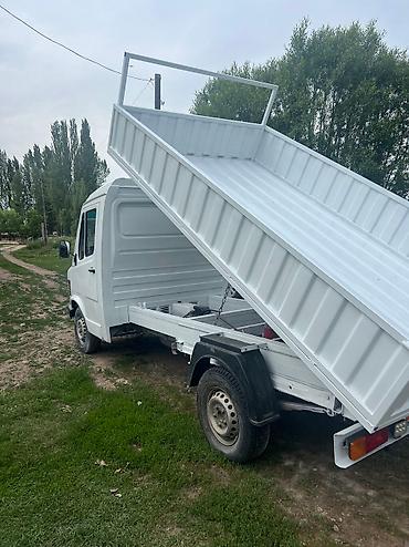 Mercedes-Benz: Mercedes-Benz T1: 1990 г., 2.3 л, Механика, Дизель, Бус — 2