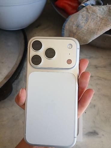 iphone 16 mini: IPhone 17 Pro, Б/у, 256 ГБ, Зарядное устройство, 100 % — 1