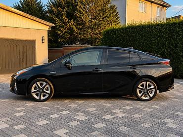 ev: Toyota Prius: 2016 г., 1.8 л, Гибрид — 5