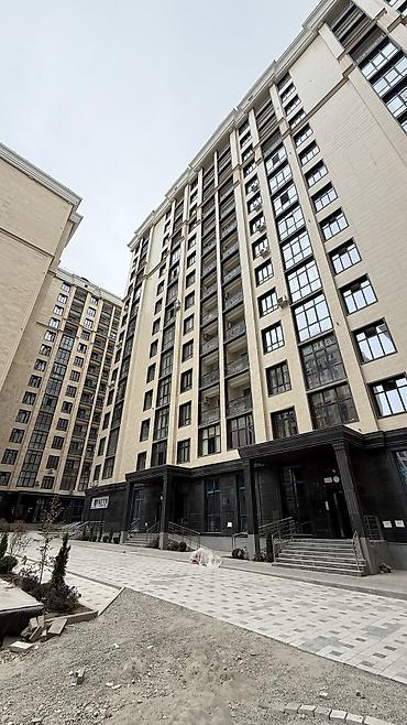 3 комнаты, 138 м², 2 этаж