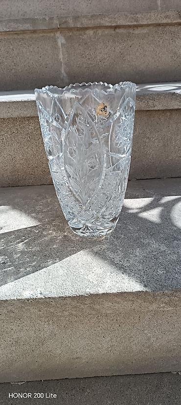 gitara sekilleri: Kəsimli kristal vaza - Material: qalın, şəffaf kristal şüşə - Dizayn — 2