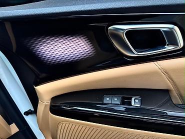 посадка авто: Kia Carnival: 2021 г., 2.2 л, Автомат, Дизель, Минивэн — 10