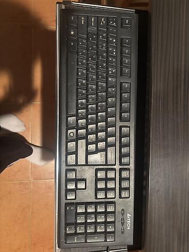 hp envy 17m cg1013dx: İşlək veziyətde dir prosta digital beyni yanıb düzəltirmək lazımdı — 2