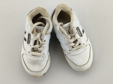 Buty sportowe: Buty sportowe 22, Używany