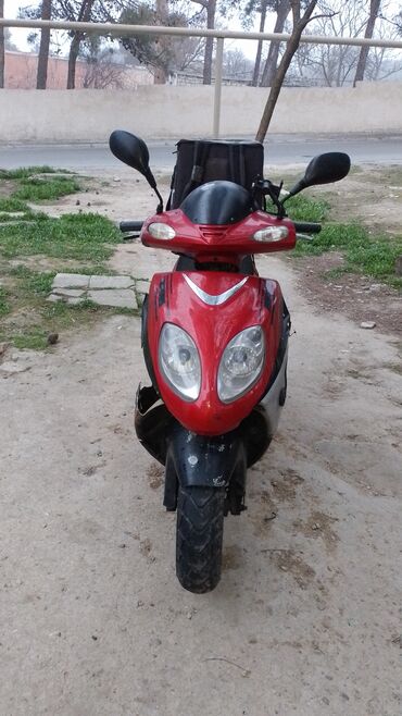 Водители-экспедиторы: Motokuryer işi axtarıram restoranlarda, öz motosiklet var tufan m50