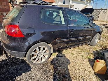 multimedia za audi a3: VOLKSWAGEN GOLF 5 - KOMPLETAN AUTO U DELOVIMA — 1