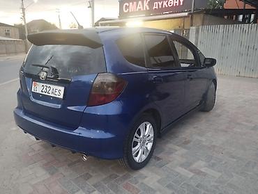 e6 3: Honda Fit: 2009 г., 1.5 л, Автомат, Бензин, Хэтчбэк — 9