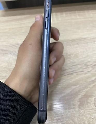 2011 v3: IPhone 11, Б/у, 128 ГБ, Черный, Чехол, 72 % — 6